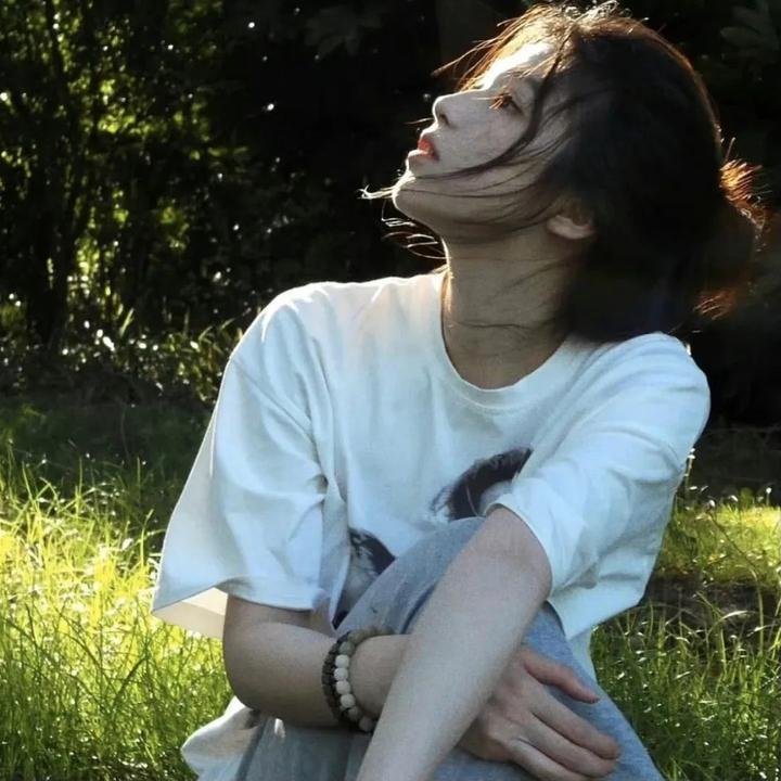 他夏天住在楼下